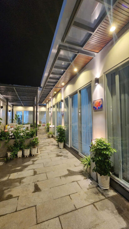 BÁN NHÀ MỚI XÂY CẠNH BIỂN THU NHẬP TIỀN 50 TRIỆU/THÁNG, BẮC NHA TRANG