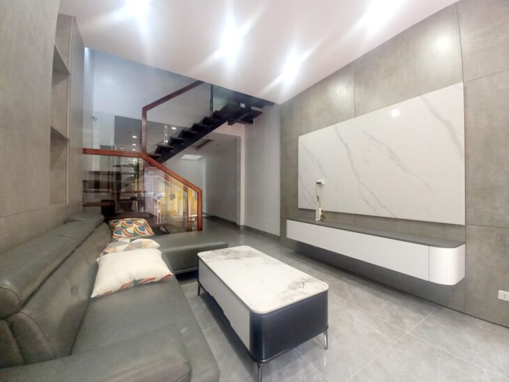 🏡 Nhà đẹp Phú Mỹ – Vài bước ra phố lớn – 35m² x 4T – Chỉ 7.7 Tỷ – Ngõ rộng ô tô đỗ cửa