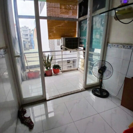 🏡🏡 TT QUẬN 10 GIÁ SỐC HƠN 3 TỶ- 4 LẦU BTCT – 3 PHÒNG NGỦ- HXH THÔNG!-CÓ BANCON 🏡