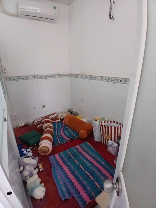 ???????? TT QUẬN 10 GIÁ SỐC HƠN 3 TỶ- 4 LẦU BTCT – 3 PHÒNG NGỦ- HXH THÔNG!-CÓ BANCON ????