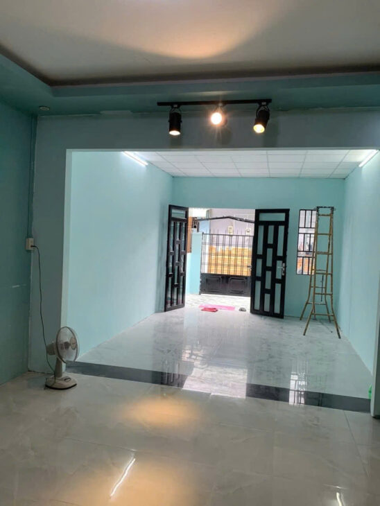 Nhà 5 triệu 2 phòng ngủ Phạm Ngọc Hưng có sân rộng