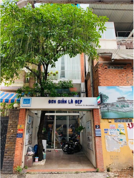 Nhà đẹp cho thuê số 2 Đặng Văn Ngữ, P. 10 Phú Nhuận. Diện tích 4×19 trệt lửng 3 lầu, Giá 43 triệu