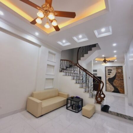 🔥CƠ HỘI DUY NHẤT LÊ ĐỨC THỌ 33m², 5 tầng – 7.4 tỷ – Vài bước chân ra mặt phố lớn!