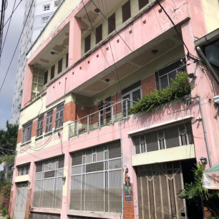 Cho thuê 1217m2 nhà xưởng đường Trịnh Đình Trọng, quận Tân Phú