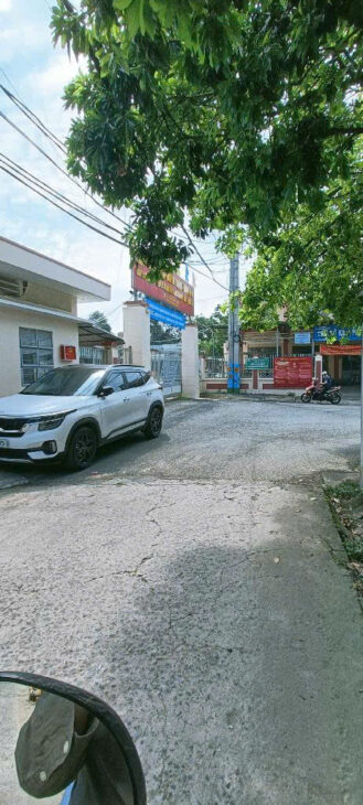 BÁN ĐẤT GẦN NGÃ BA MỸ THÀNH, Q9 – NGANG KHỦNG 10M- 110M2 – HXH 5M- 3 TỶ X