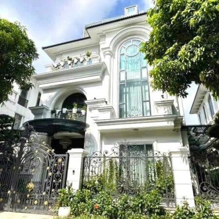 BÁN BIỆT THỰ QUẢNG AN, TÂY HỒ – 576M² – MT 16M – BỂ BƠI – SÂN VƯỜN – GARA Ô TÔ- GIÁ 180 TỶ