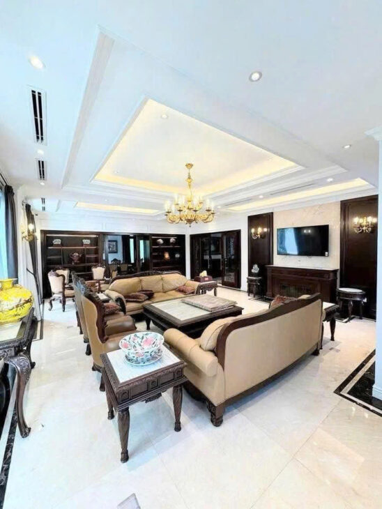 BÁN BIỆT THỰ QUẢNG AN, TÂY HỒ – 576M² – MT 16M – BỂ BƠI – SÂN VƯỜN – GARA Ô TÔ- GIÁ 180 TỶ
