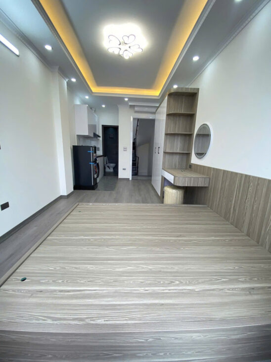 CCMN TRẦN DUY HƯNG -THANG MÁY – 11 PHÒNG 56m2 7 tầng mặt tiền 6m Giá 20.35 tỷ