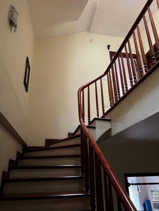 PHÂN LÔ HOÀNG VĂN THÁI – Ô TÔ TRÁNH Diện Tích 75m2 4 tầng mặt tiền 5m Giá 26.5 tỷ