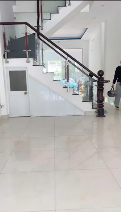 CHO THUÊ NHÀ 2 MẶT TIỀN – PHAN VĂN TRỊ- GÒ VẤP – DT 320 M2 – GIÁ 40 TR/THÁNG.