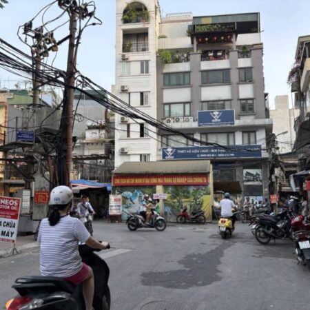 BÁN NHÀ KHƯƠNG HẠ Ô TÔ TRÁNH – KINH DOANH ĐỈNH- VỊ TRÍ ĐẸP 200M MẶT TIỀN 11M 54,4 TỶ