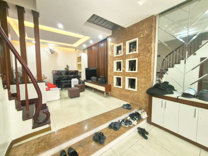 BÁN NHÀ THÁI HÀ ĐỐNG ĐA KINH DOANH – GA RA Ô TÔ – 50M 5 TẦNG 20 TỶ