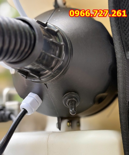 Máy phun sương khử khuẩn dùng pin Turbo ULV-10