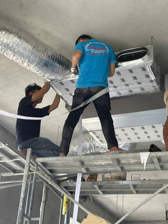 CẦN TUYỂN THỢ ĐIỆN LẠNH – 5 THỢ CHÍNH – 5 THỢ PHỤ