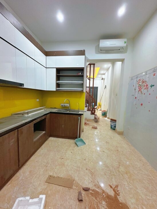 Bán Nhà phố Hoàng Văn Thái 52m2 x 4T x 12,5 tỷ ô tô, Kinh doanh