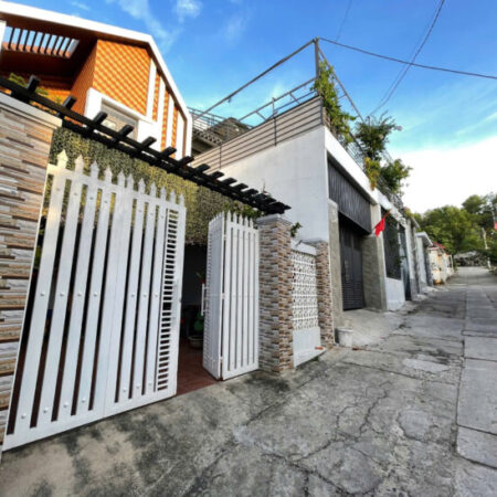 NGANG. DÀI QUÁ ĐẸP MÀ GIÁ LẠI ỔN ĐỊNH. Bán nhà đẹp mộng mơ Hòn Nghê, Vĩnh Ngọc, phường Tây Nha