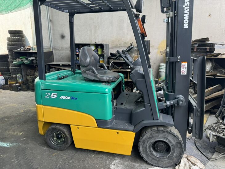 Bán Hoặc Cho Thuê Xe Nâng Điện Komatsu 2.5 Tấn