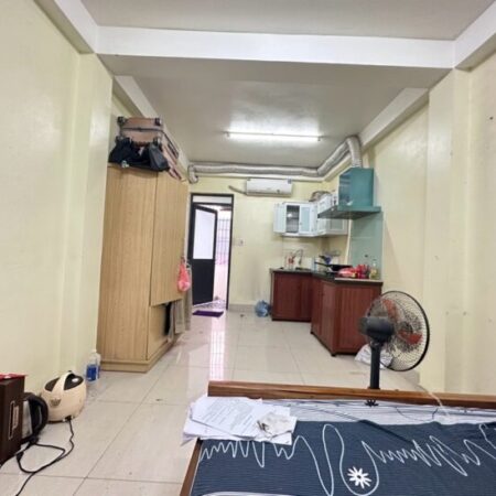 Cầu Giấy: vừa ở vừa cho thuê thu 35 triệu/tháng, 5 tầng thang máy, 9 phòng khép kín, giá nhỉnh 9 ty