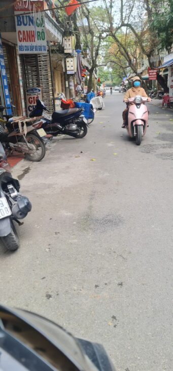 CỰC HIẾM – BÁN NHÀ 2 TẦNG MT 9.2,THÔNG SÀN MẶT QL39B – ĐÔNG HƯNG