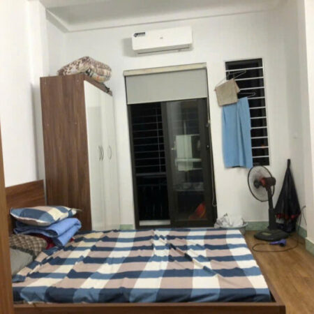 3 ngày 4 khách đàm phán mặt phố Phúc Tân 40m/43m, 3 tầng, mặt tiền 3.4m, 12 tỷ Hoàn Kiếm.