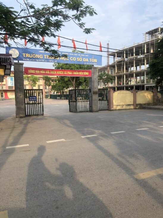 BÁN ĐẤT TẶNG NHÀ – ĐA TỐN – GIA LÂM- ĐƯỜNG RỘNG- NGÕ THÔNG- Ô TÔ ĐỖ. 56m2. NHỈNH >5tỷ