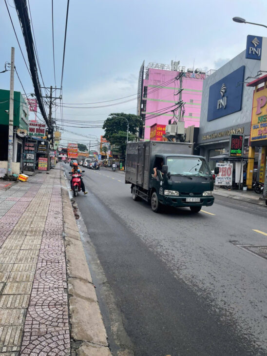 Bán nhà mặt tiền 9x28m giá 27 tỷ Đường Nguyễn Ảnh Thủ