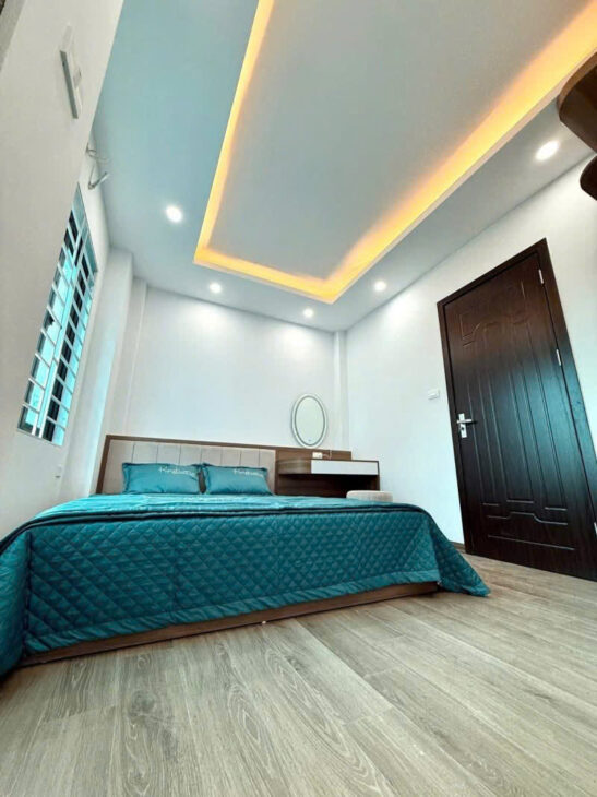 BÁN NHÀ MỚI NGAY NHỔN-ĐẦY ĐỦ NỘI THẤT-OTO ĐỖ CỬA.