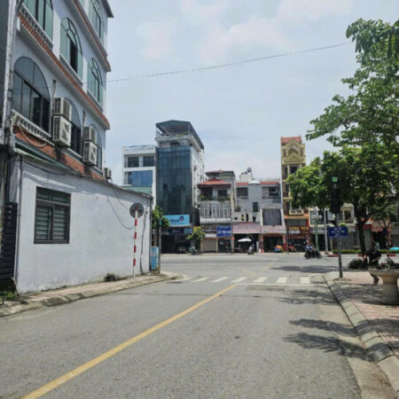 MẶT PHỐ HOA LÂM – GIÁP NGÔ GIA TỰ – KINH DOANH ĐỈNH – GIỮ TIỀN TỐT 🌟 📍 Hoa Lâm, Long Biên – 96m²
