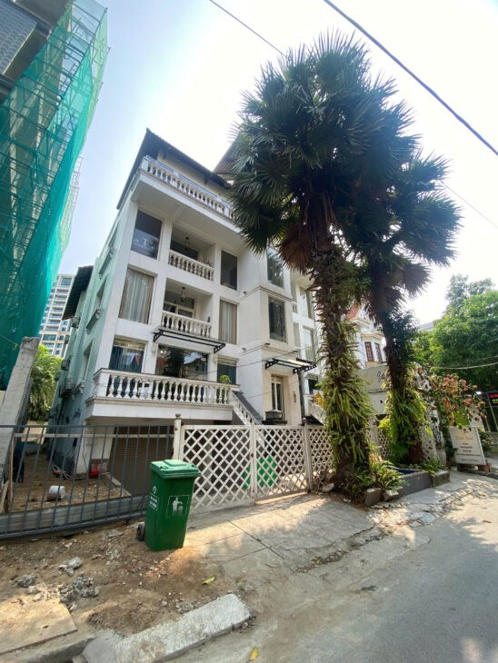 BÁN TÒA CĂN HỘ DỊCH VỤ CAO CẤP – NGUYỄN VĂN HƯỞNG – THẢO ĐIỀN – 200 TRIỆU/THÁNG DÒNG TIỀN