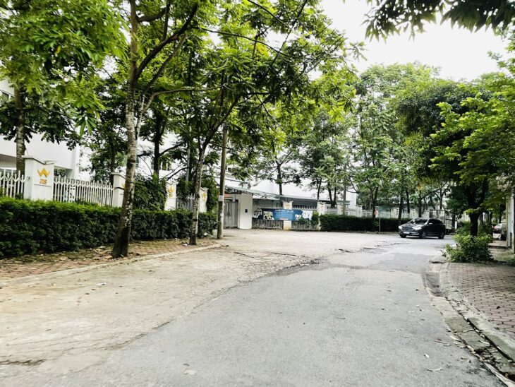 HÀNG ĐẸP VẠN PHÚC – Ở LÀ SƯỚNG – LÀM VĂN PHÒNG LÀ CHẤT – ĐẦU TƯ LÀ LỜI