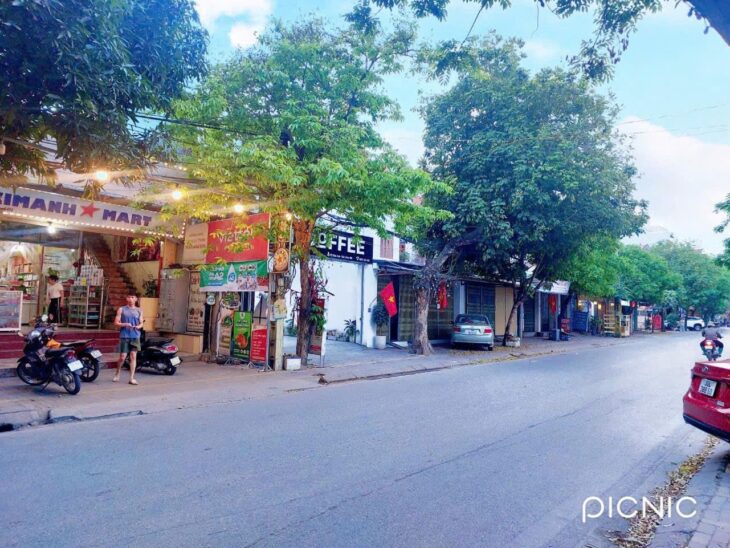 ĐẤT ĐẸP – GIÁ TỐT – BÁN ĐẤT Tặng NHÀ MẶT PHỐ KINH DOANH SẦM UẤT NGÀY ĐÊM DÒNG TIỀN TỐT
