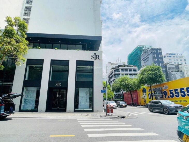 Cho thuê nhà góc 2 mặt tiền 02 Mạc Thị Bưởi với 23 – 25 Hai Bà Trưng, Quận 1.