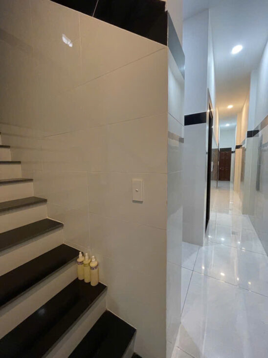 BÁN TOÀ CHDV GIÁ RẺ 15 PHÒNG 110M2- HXT- ĐƯỜNG LÊ VĂN KHƯƠNG QUẬN 12 CHỈ HƠN 7 TỶ- NGANG