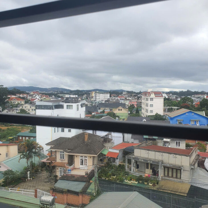 CHO THUÊ NHÀ NGUYÊN CĂN MẶT TIỀN NGUYỄN ĐÌNH CHIỂU P9 ĐÀ LẠT – 500M2