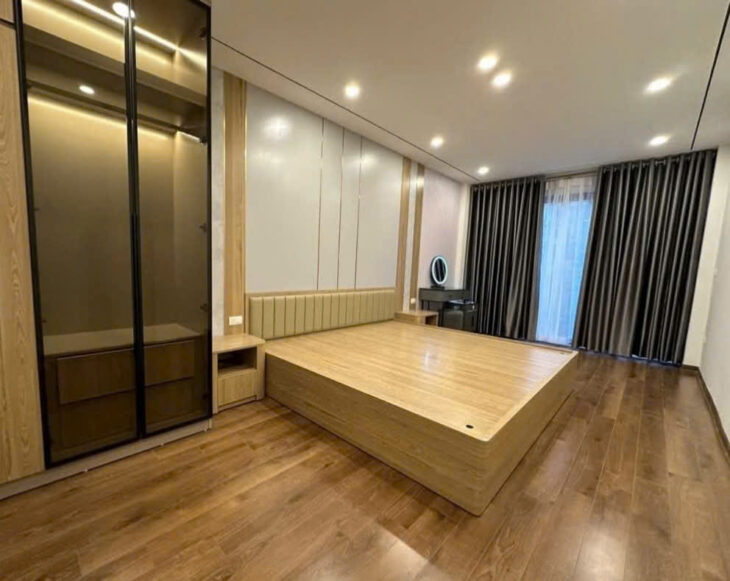 Nhà Đẹp Xuân Phương 36.2m² – 5 Tầng – Chỉ 5.58 Tỷ – Gần Phố, Ở Ngay