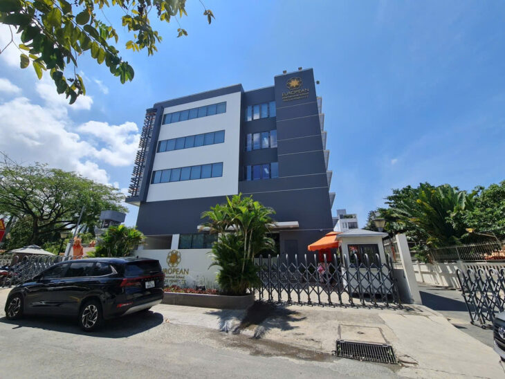 Bán nhà chdv Thảo Điền – 3 căn liền kề – giá tốt chỉ nhỉnh 13 tỷ – khai thác 20tr/tháng