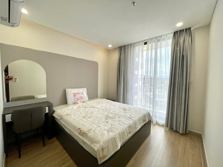 Bán lô góc 2 mặt đường to đẹp Vĩnh Thái gần ngay cầu Phong châu, Dtich : 265,7 m2 giá 26 tr/m bớt