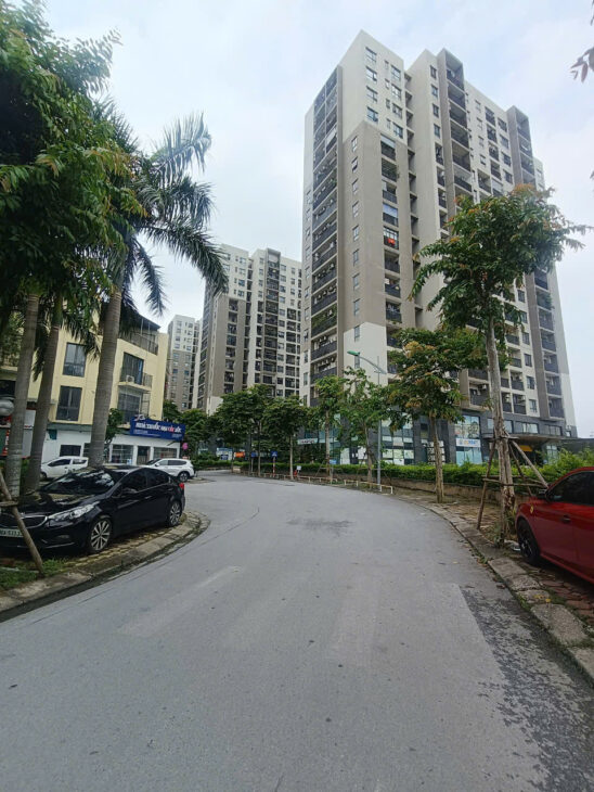 Chung Cư Văn Phòng TW Đảng – 3PN – Full Nội Thất – Có Slot Ô Tô, Giá 5.75 tỷ