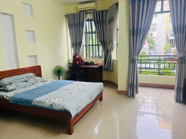 bán nhà mặt tiền – hiệp phú – thủ đức – 168m2 – 3 tầng kiên cố – giá tốt nhỉnh 11 tỷ.