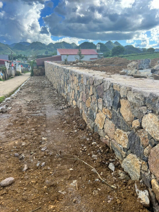 Bán mảnh đất SIÊU ĐẸP- TT DU LỊCH MỘC CHÂU – 2835M² – MẶT TIỀN 63M – giá 16,2T