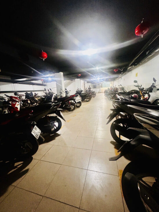 CĂN HỘ DỊCH VỤ NGANG KHỦNG – 400M² – DÒNG TIỀN 2.7 TỶ/NĂM – GIÁ CHỈ 45 TỶ