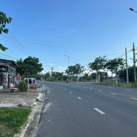 Bán đất mặt tiền Nguyễn Tri Phương, Bình Tân, LaGi giá rẻ gần biển