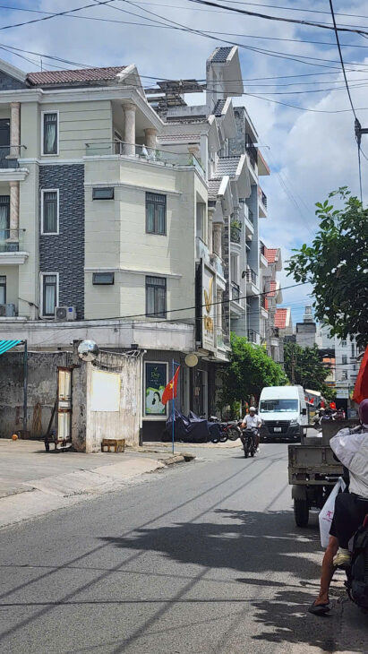 NGUYỄN PHÚC CHU – 48M2 – 65TRIỆU/M2 – GIÁ RẺ NHẤT KV – CHỈ 3.3 TỶ