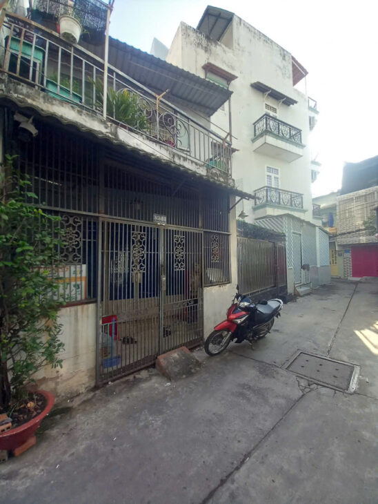 HOT, CẦN BÁN GẤP NHÀ HXH ÂU DƯƠNG LÂN [P3, Q8] DT:42M2 (4 X 11M) 2T,2PN,2WC CHỈ 4.66 TỶ