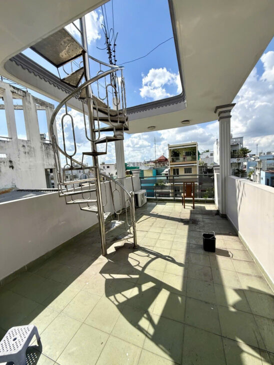 Nhà Mặt Tiền Lãnh Bình Thăng – Quận 11 – Diện Tích 55m2 – Dòng Tiền 300tr/năm