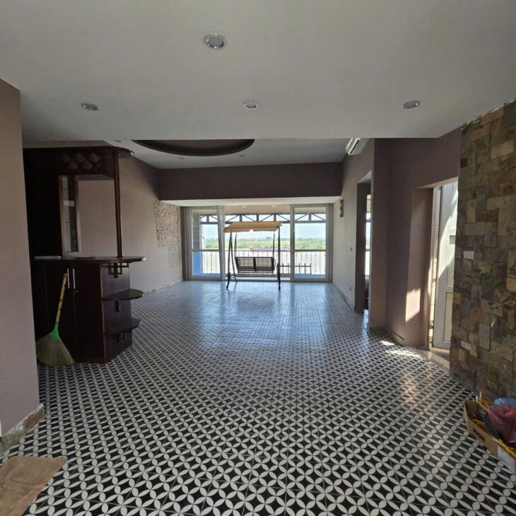 Chính chủ rất cần bán khu biệt thự mặt phố ven sông, 180m2, giá 39 đại gia Thượng, Tây Hồ