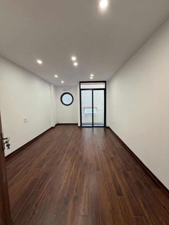 BÁN NHÀ VĨNH QUỲNH- THANH TRI, 50 M2, 5 TẦNG THANG MÁY, GIÁ 9,7 TỶ.