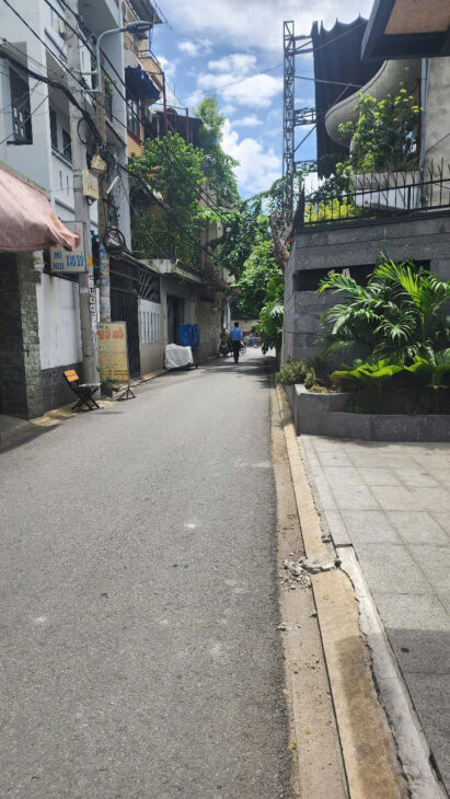 TRƯỜNG CHINH – 185M2 – NGANG KHỦNG 7M – MUA ĐẤT TẶNG NHÀ – CHỈ 18.X TỶ