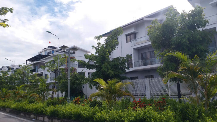 Bán biệt thự đơn lập Xuân Phương, 200m2, 4 tầng, sổ đỏ chính chủ, vị trí đẹp
