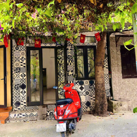 BÁN NHÀ TRUNG TÂM THÀNH PHỐ HOA LƯ – GẦN PHỐ CỔ, VỊ TRÍ VÀNG, NGÕ THÔNG TỨ PHÍA